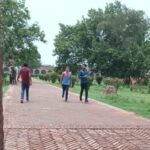 Outdoor experience with APAAR’s client